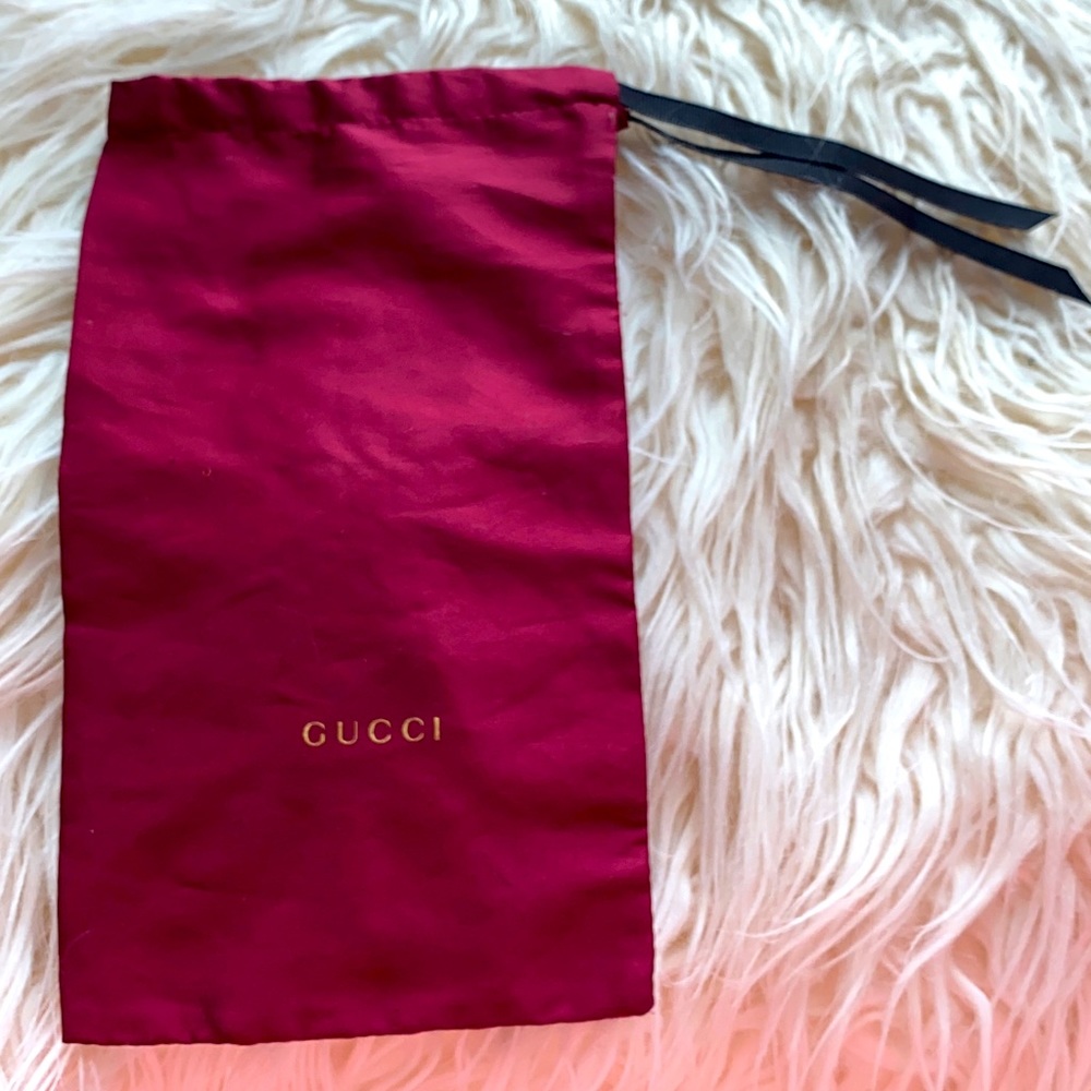Authentic Gucci sunglasses - Picture 5 of 9